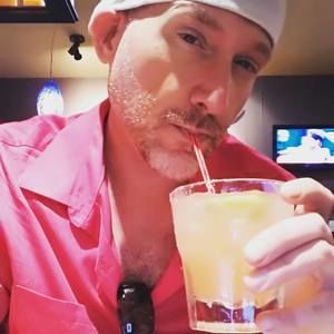 Meet your Posher, Christopher